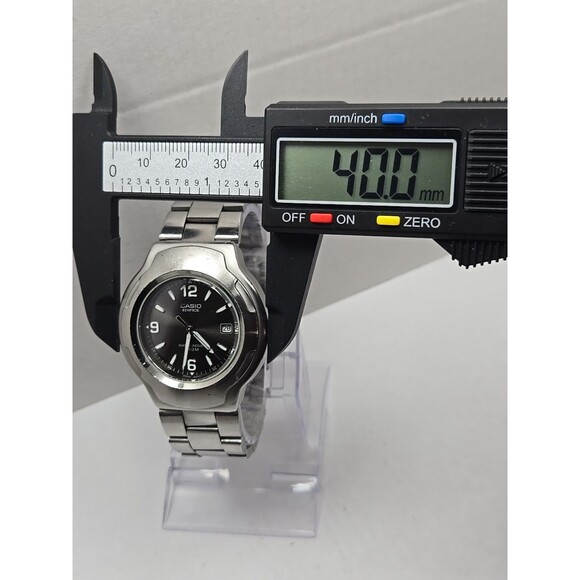 Casio Edifice EF104 Quartz Black Dial Date 100M Stainless Steel New Battery Mens - Picture 5 of 13